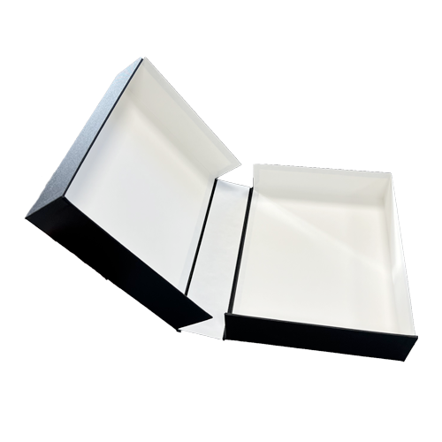 Classic box with window 36x28x7.5cm