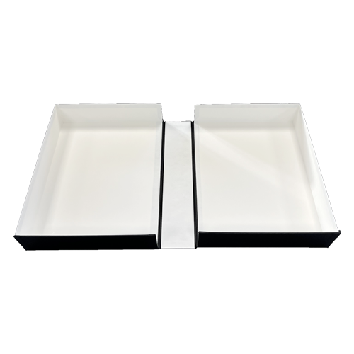 Classic box with window 36x28x7.5cm